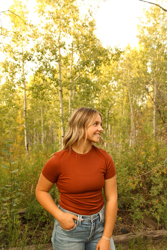 Short Sleeved Ribbed Tee Shirt in Pumpkin Spice